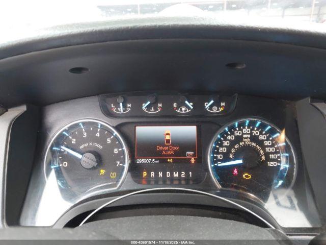 Ford F-150 Xlt Image 8