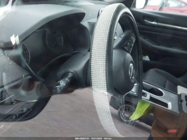 Nissan Altima Sv Fwd Image 7