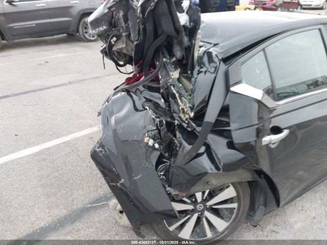 Nissan Altima Sv Fwd Image 9