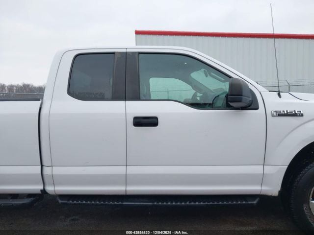 Ford F-150 Xl Image 10