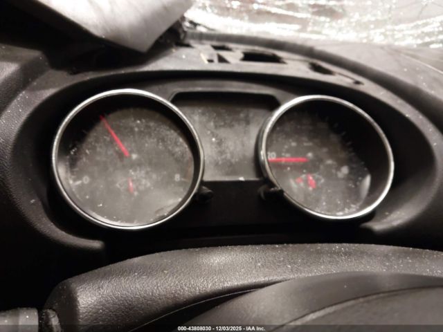 Nissan Rogue S Image 5