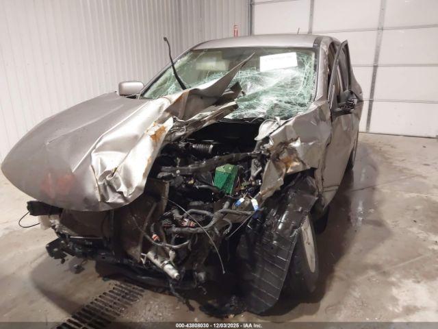 Nissan Rogue S Image 8