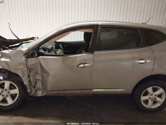 Nissan Rogue S Image 15