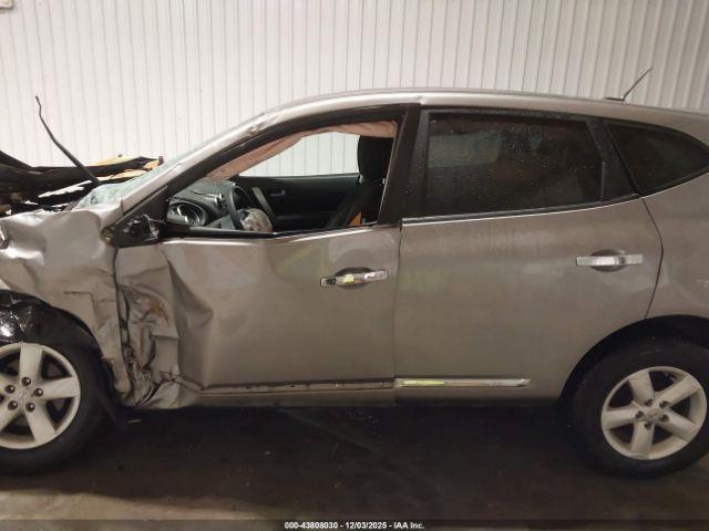 Nissan Rogue S Image 15