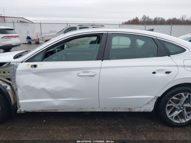 Hyundai SONATA Sel Image 8