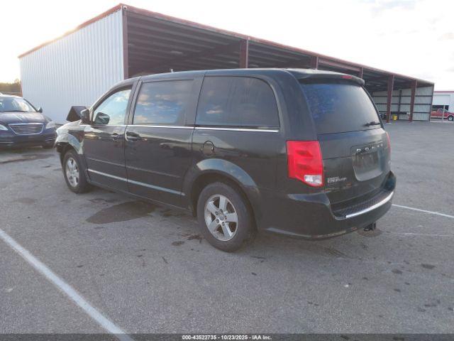 Dodge Grand Caravan Crew Image 16