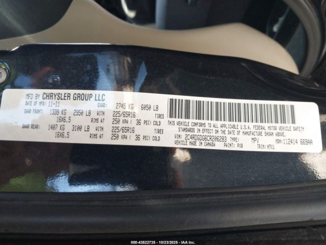 Dodge Grand Caravan Crew Image 2