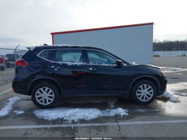 Nissan Rogue S Image 14