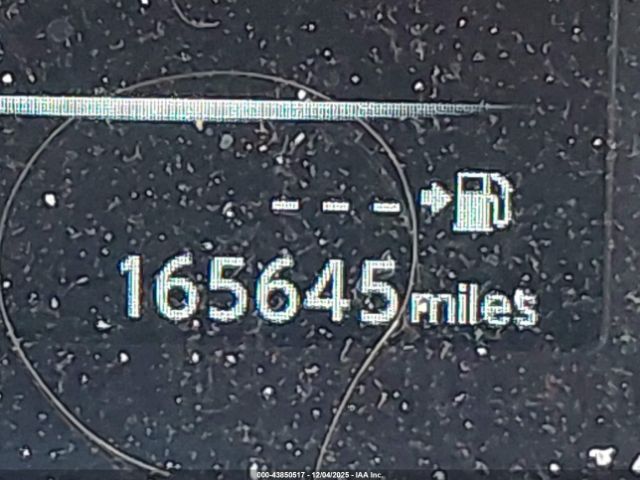 Nissan Rogue S Image 2