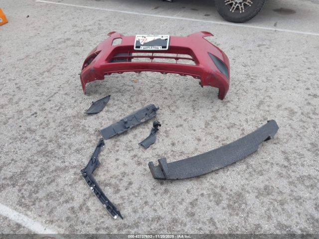 Nissan Versa 1.6 Sv Image 14