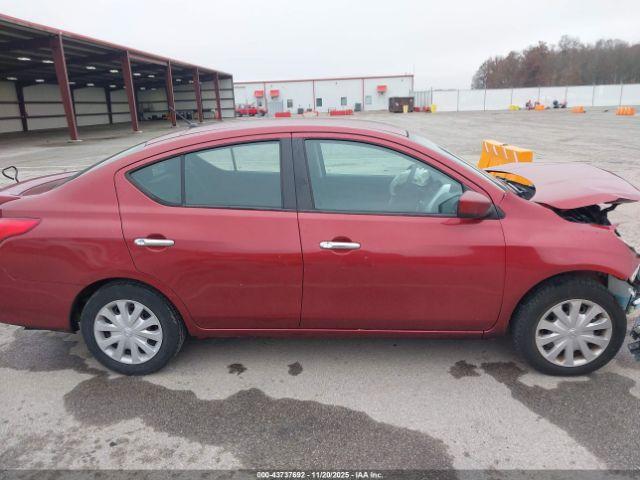 Nissan Versa 1.6 Sv Image 7