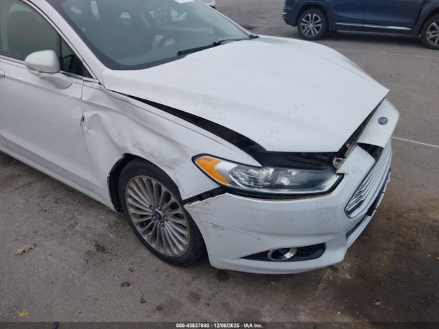 Ford Fusion Titanium Image 14