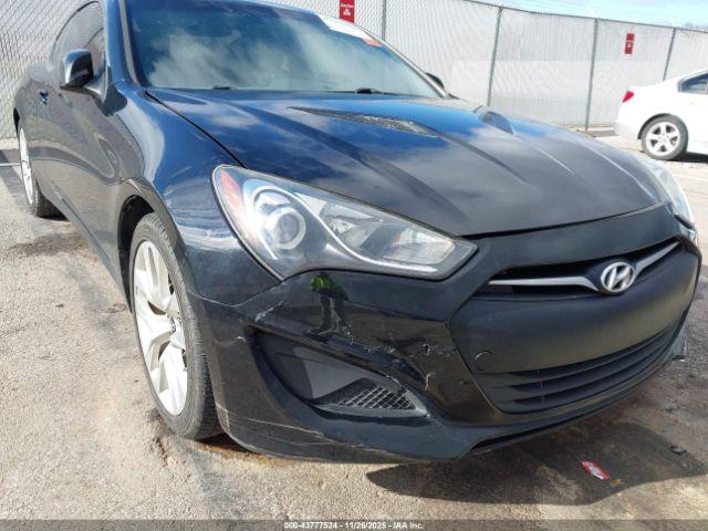 Hyundai Genesis 2.0t Image 14