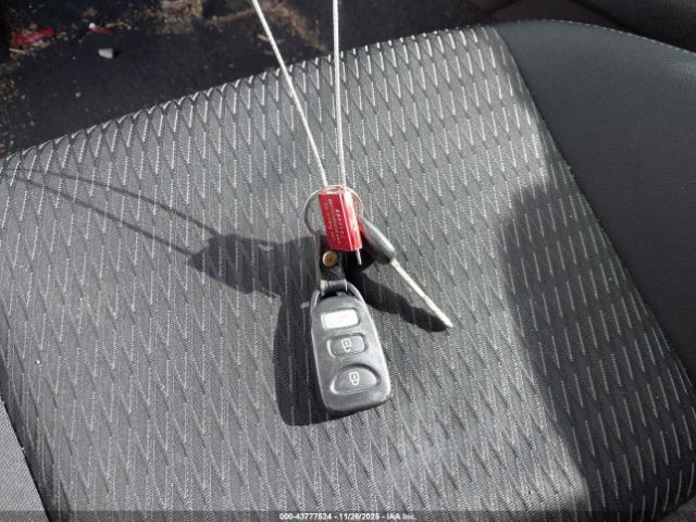 Hyundai Genesis 2.0t Image 4