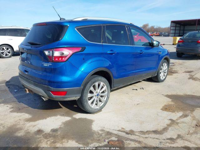 Ford Escape Titanium Image 8