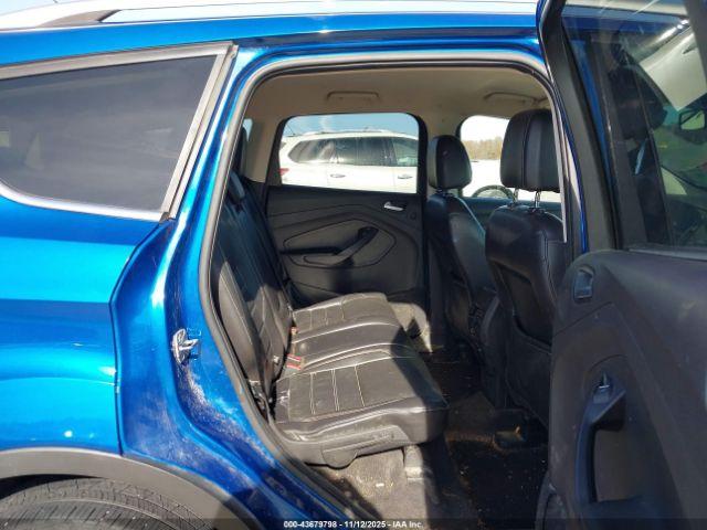 Ford Escape Titanium Image 15