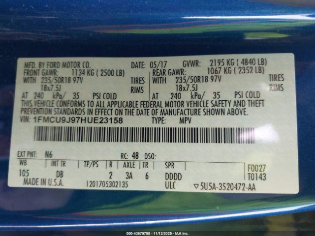 Ford Escape Titanium Image 16