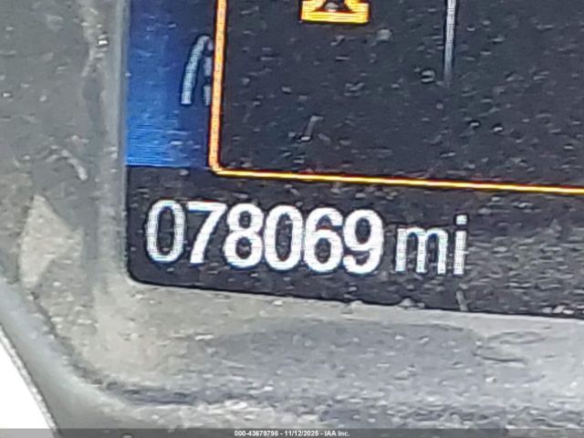 Ford Escape Titanium Image 3