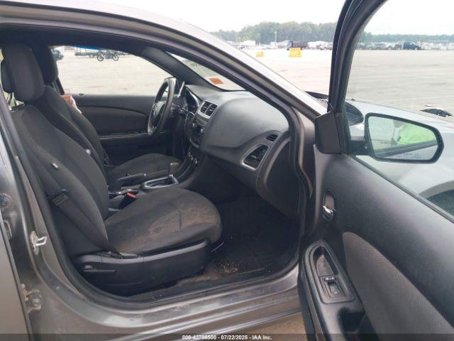 Dodge Avenger Se Image 4