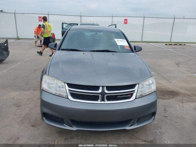 Dodge Avenger Se Image 10