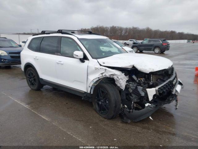  Salvage Kia Telluride