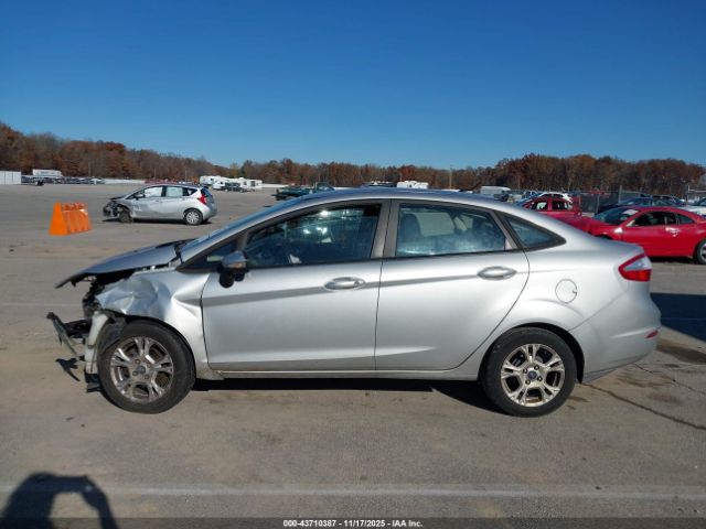 Ford Fiesta Se Image 12