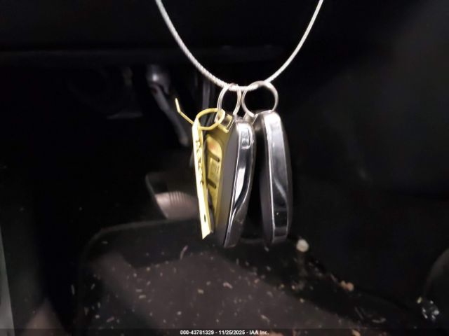 Chrysler Pacifica Touring L Image 11