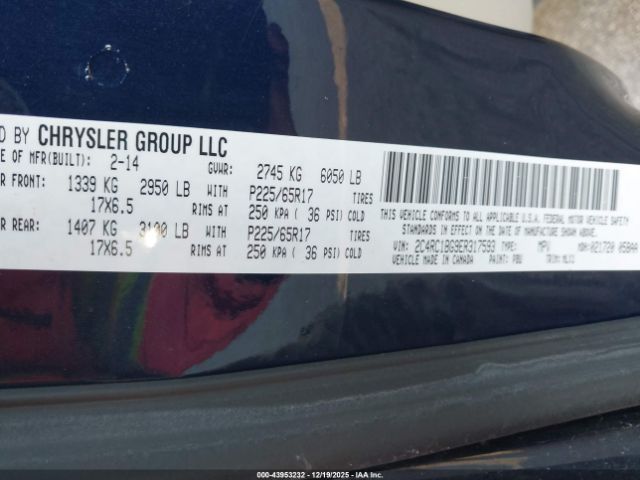 Chrysler Town & Country Touring Image 3