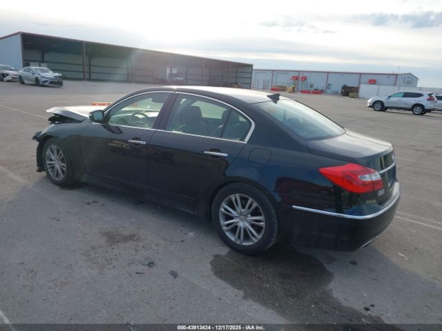 Hyundai Genesis 3.8 Image 9