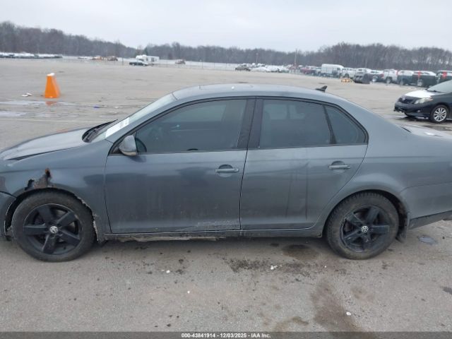 Volkswagen Jetta Image 14