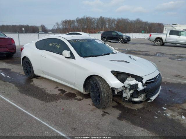  Salvage Hyundai Genesis