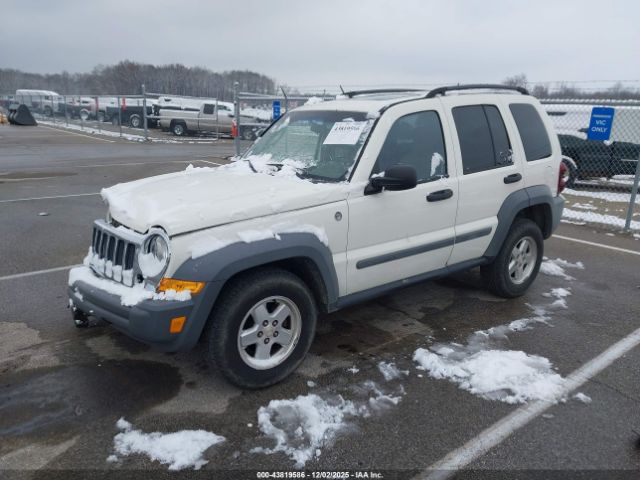 Jeep Liberty Sport Image 5
