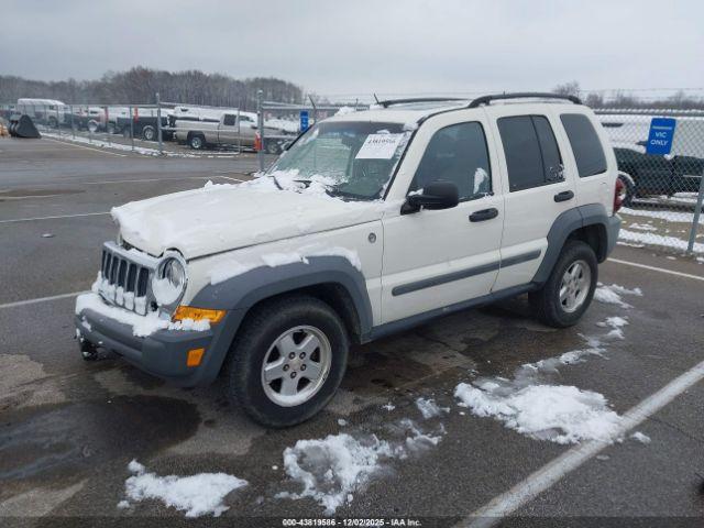 Jeep Liberty Sport Image 5