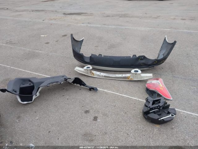 Subaru Forester 2.5i Touring Image 15