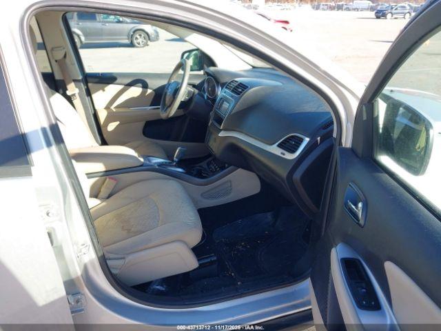 Dodge Journey Sxt Image 8