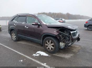  Salvage Kia Sorento