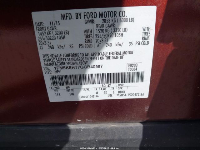 Ford Explorer Platinum Image 4