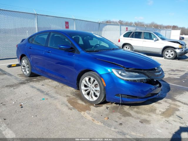 Chrysler 200 S Image 1