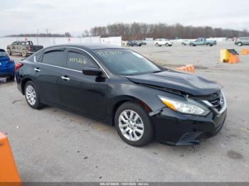  Salvage Nissan Altima