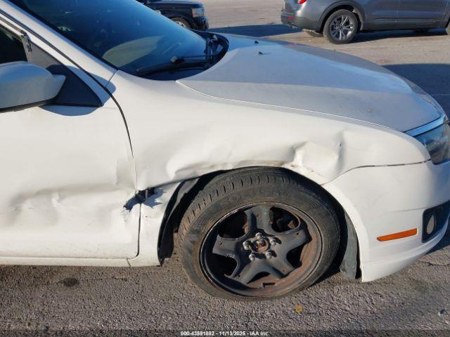 Ford Fusion Se Image 8