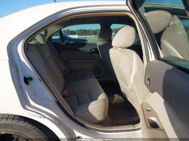 Ford Fusion Se Image 9