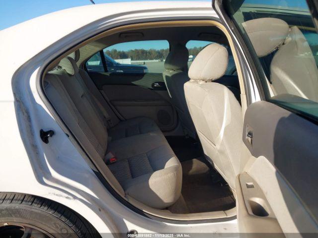 Ford Fusion Se Image 9