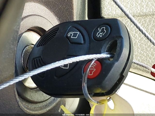 Ford Fusion Se Image 11