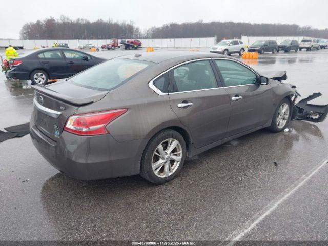 Nissan Altima 2.5 Sv Image 7