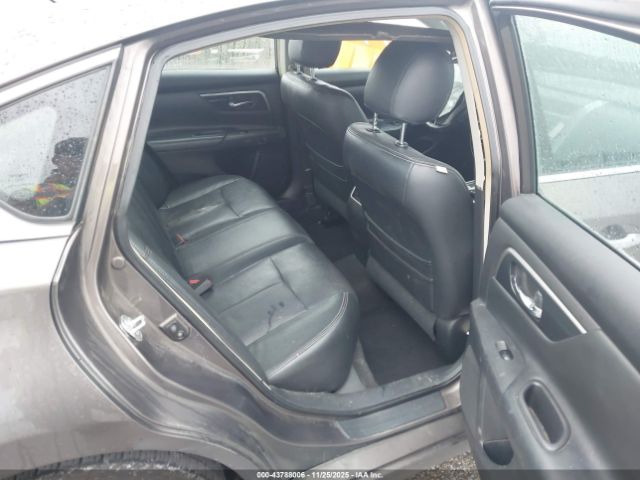 Nissan Altima 2.5 Sv Image 15