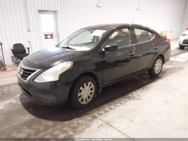 Nissan Versa 1.6 S+ Image 15