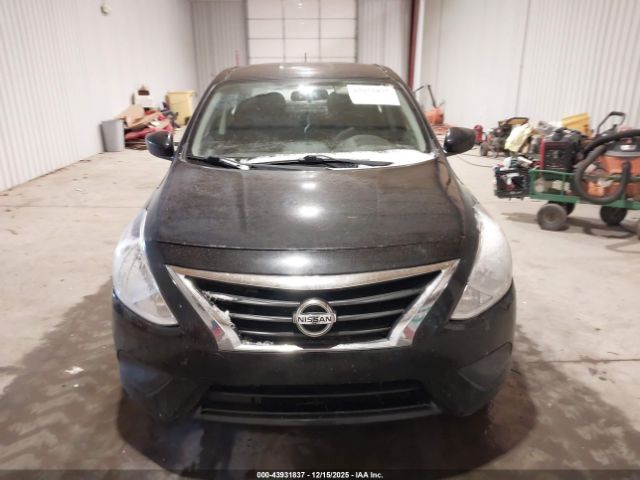 Nissan Versa 1.6 S+ Image 6
