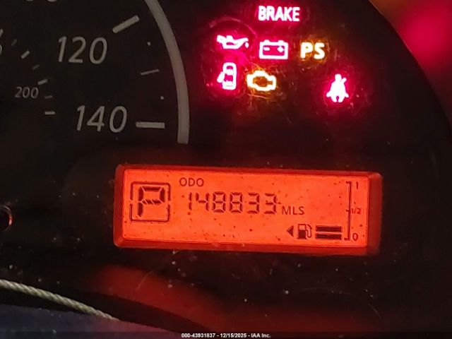 Nissan Versa 1.6 S+ Image 11