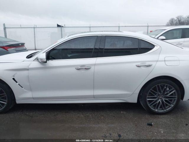 Genesis G70 2.0t Advanced Image 13