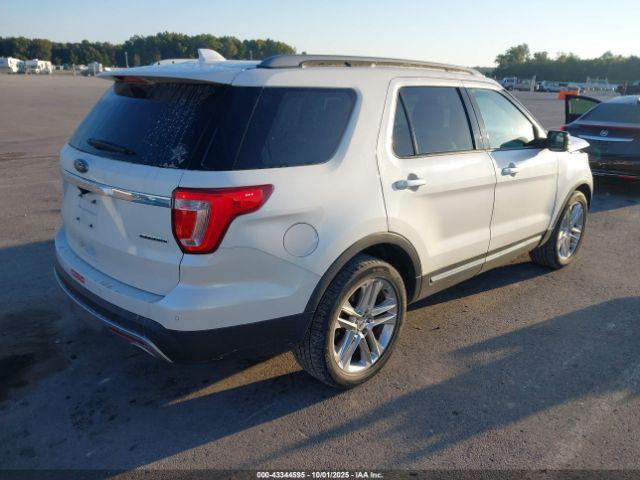 Ford Explorer Xlt Image 3
